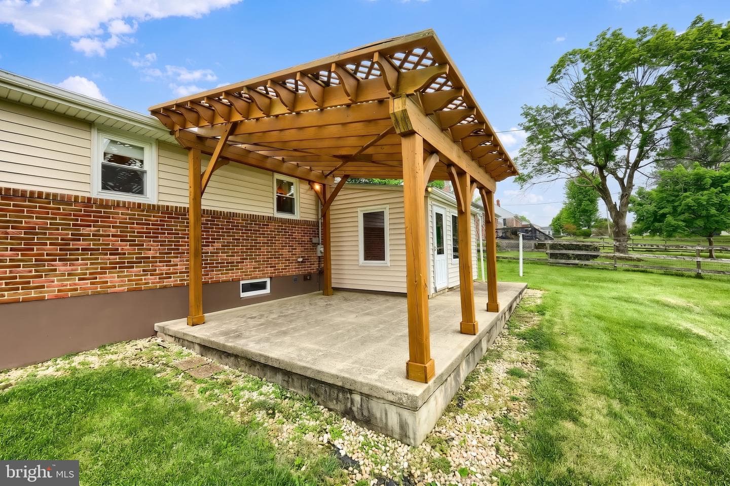 60 Meadow Lane photo 25