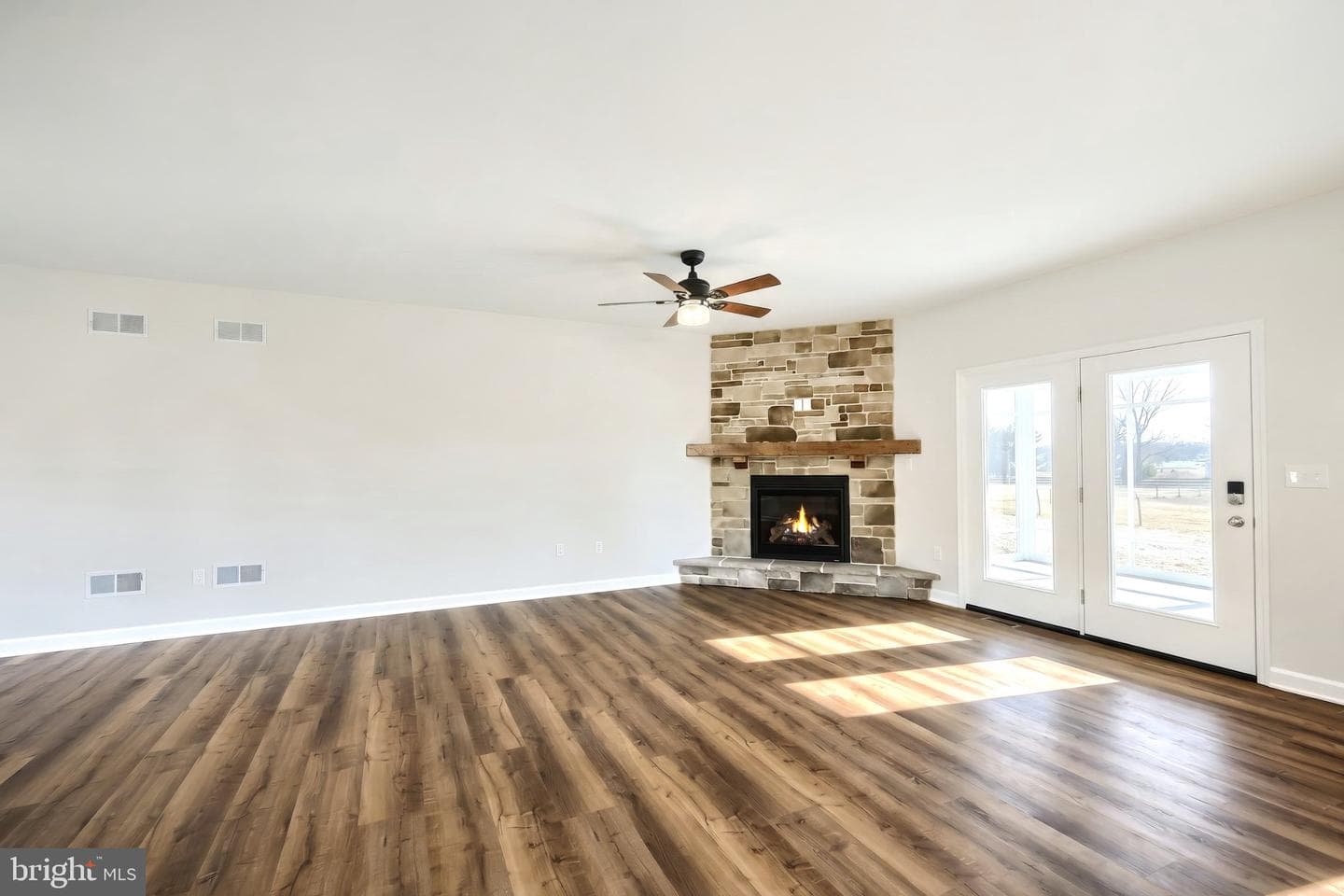 667 Brickyard Rd photo 11