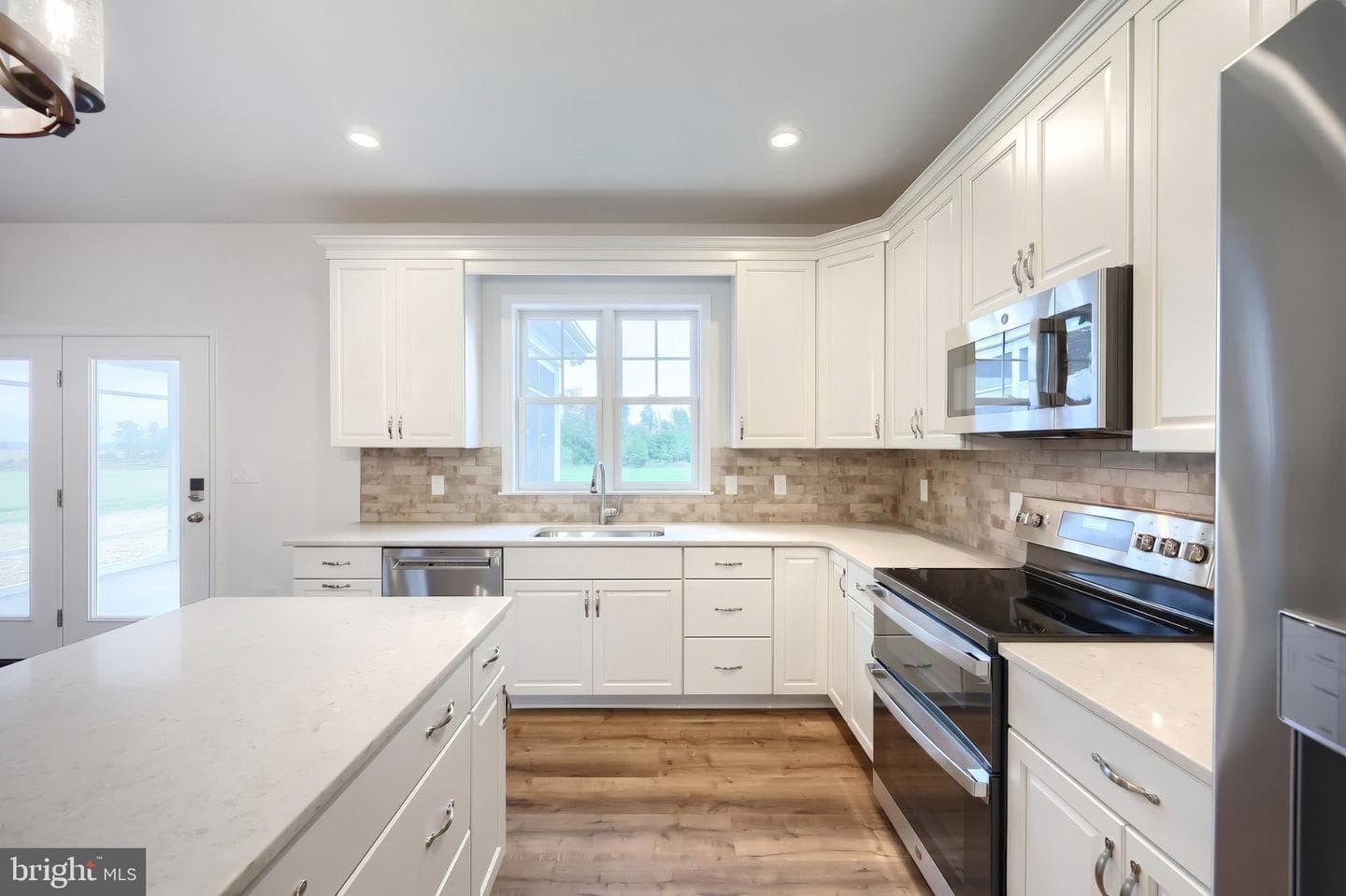 667 Brickyard Rd photo 15