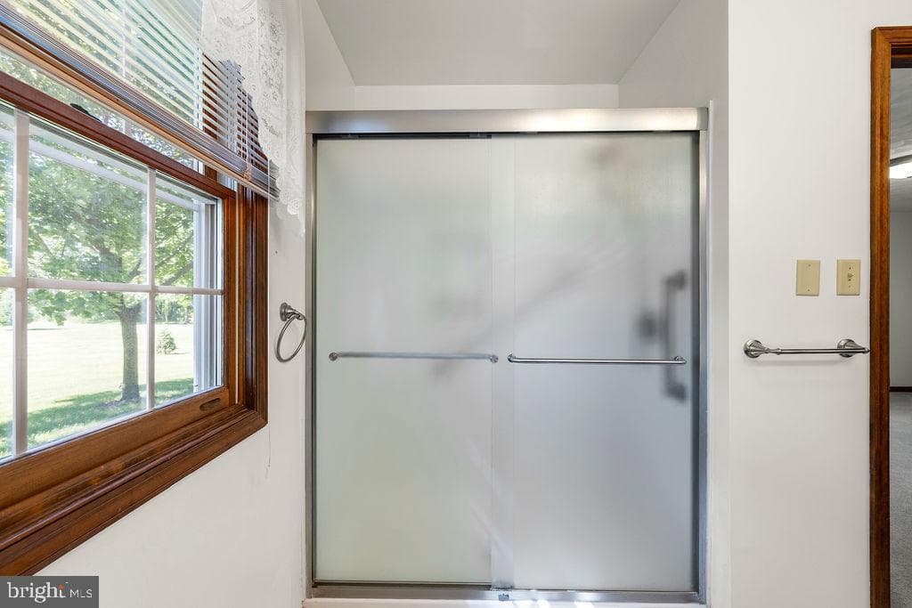 315 Friendship Lane photo 31