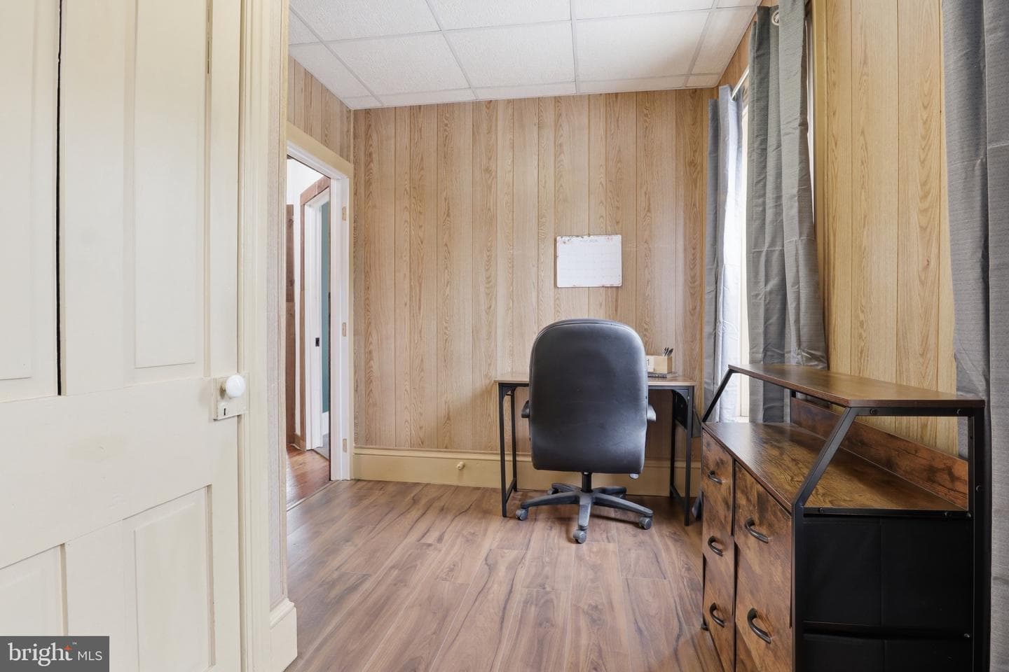 103 W King Street photo 27