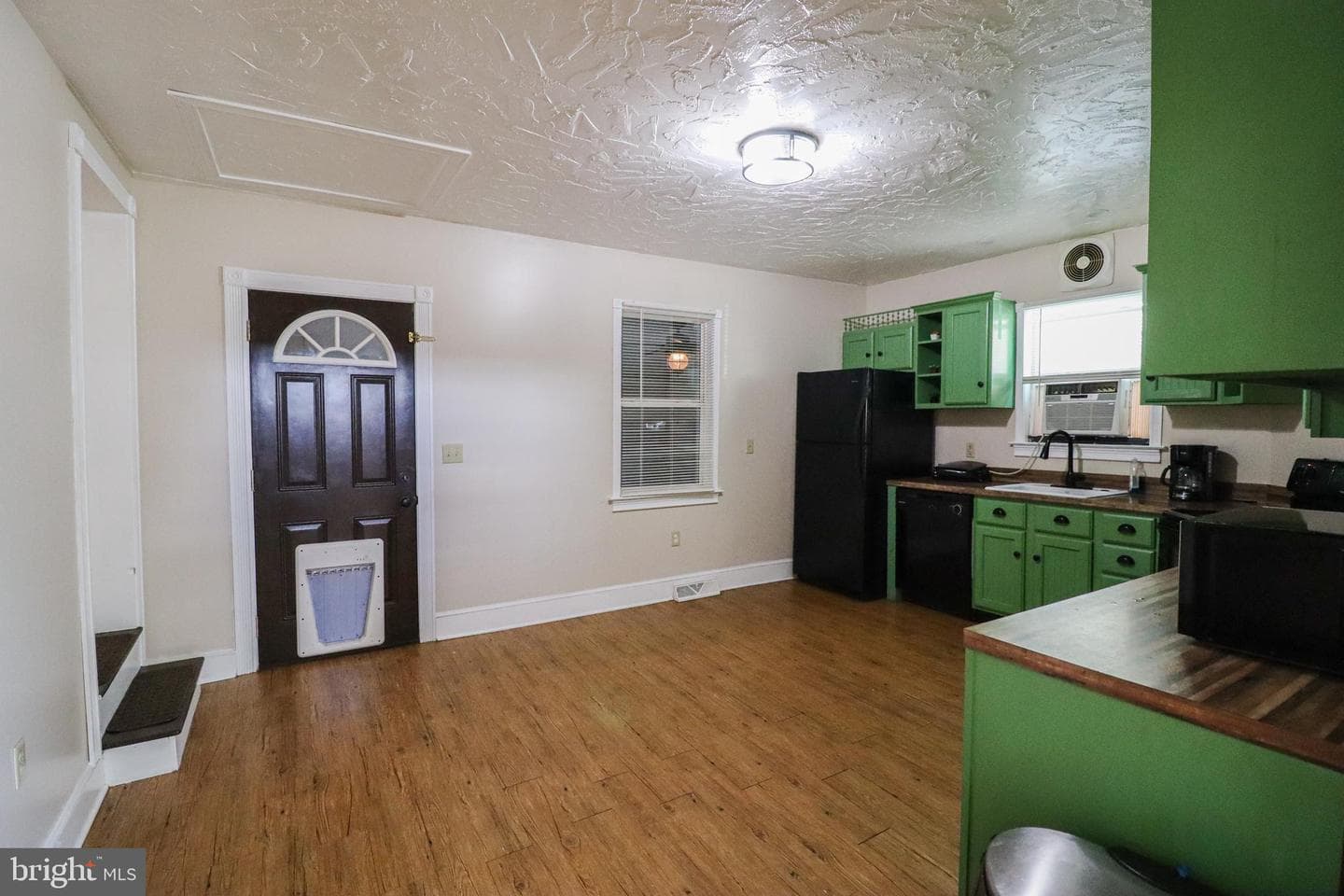 8 Carlisle Street photo 18