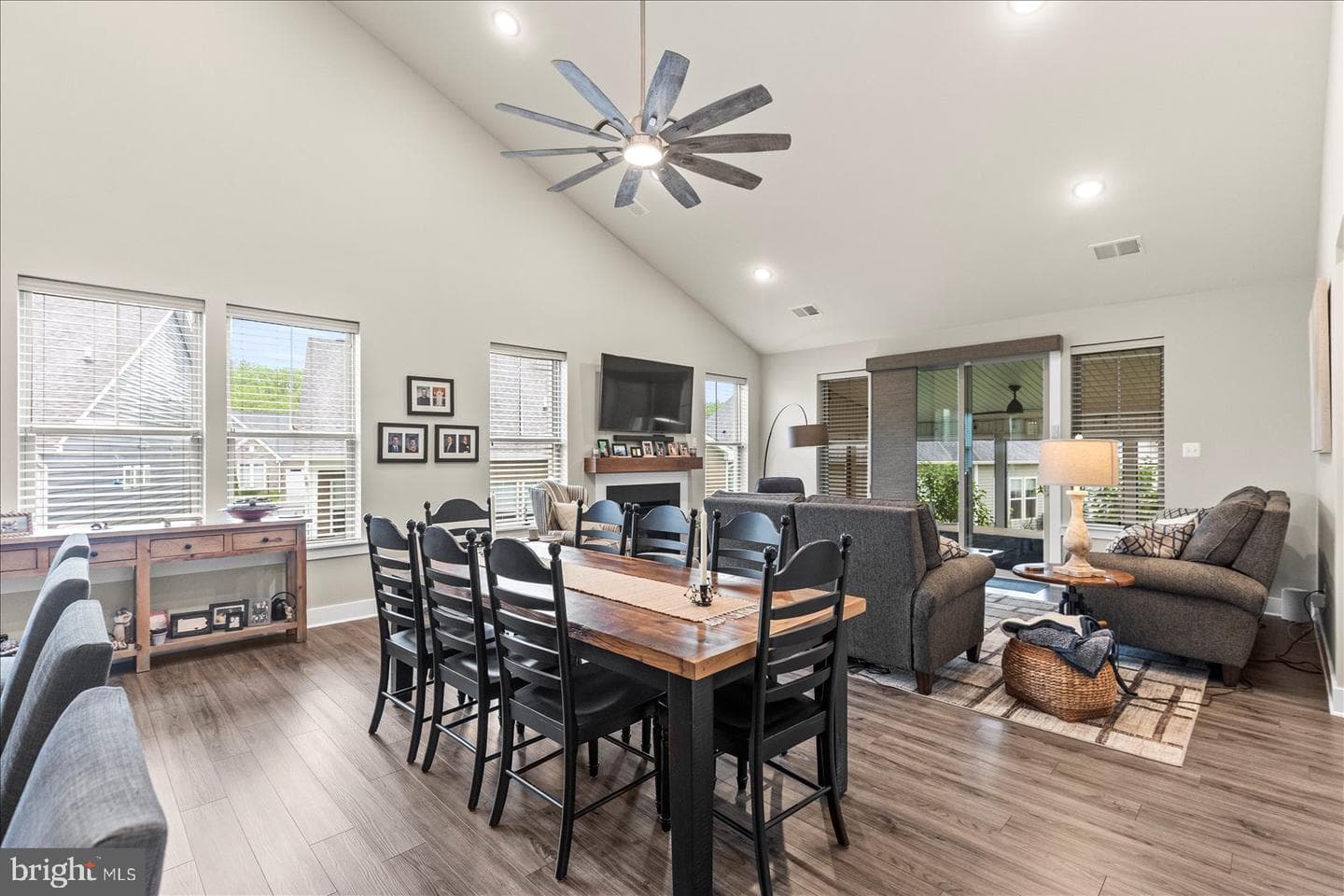 18 Broomsedge Lane photo 16