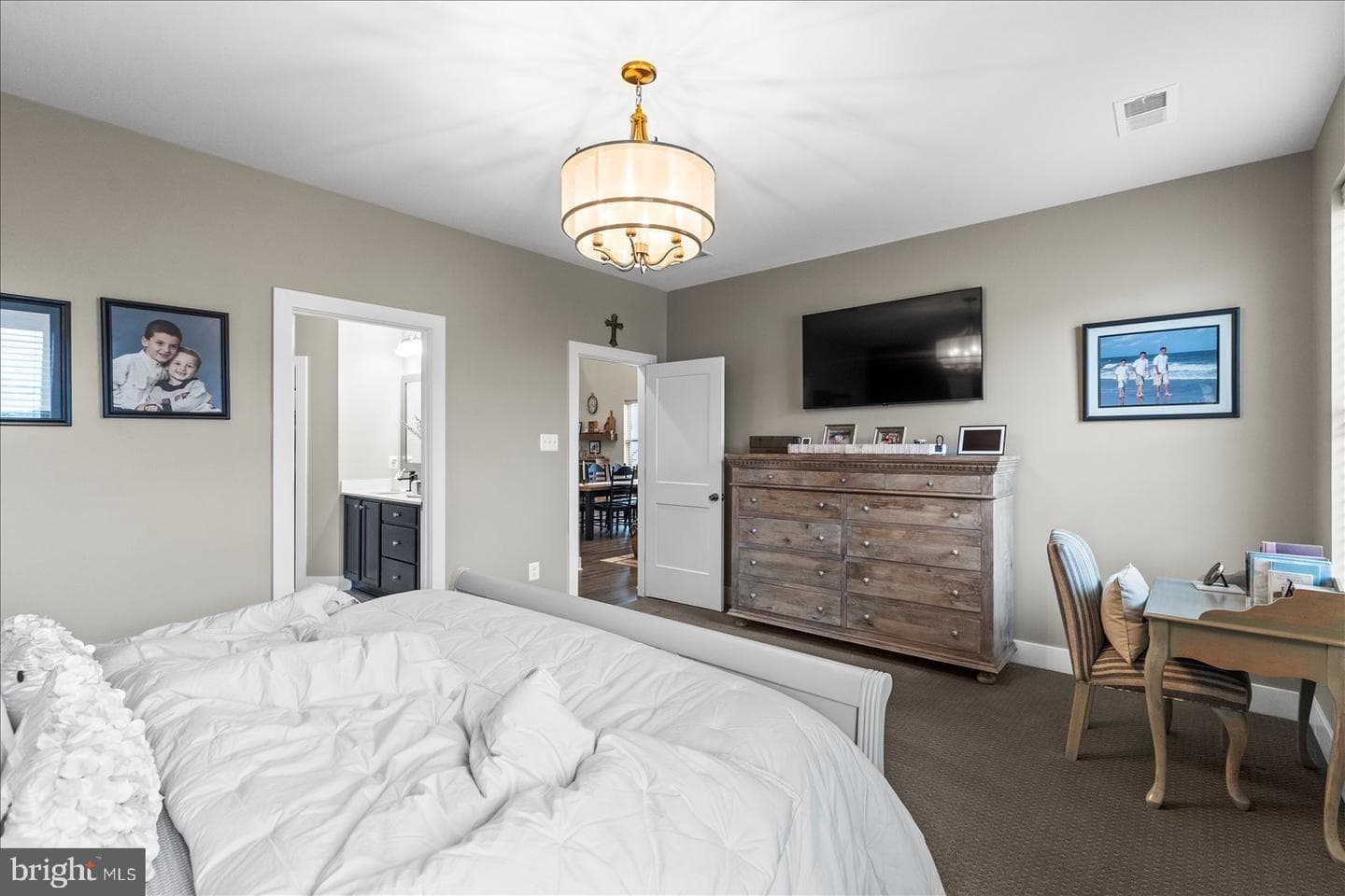 18 Broomsedge Lane photo 24