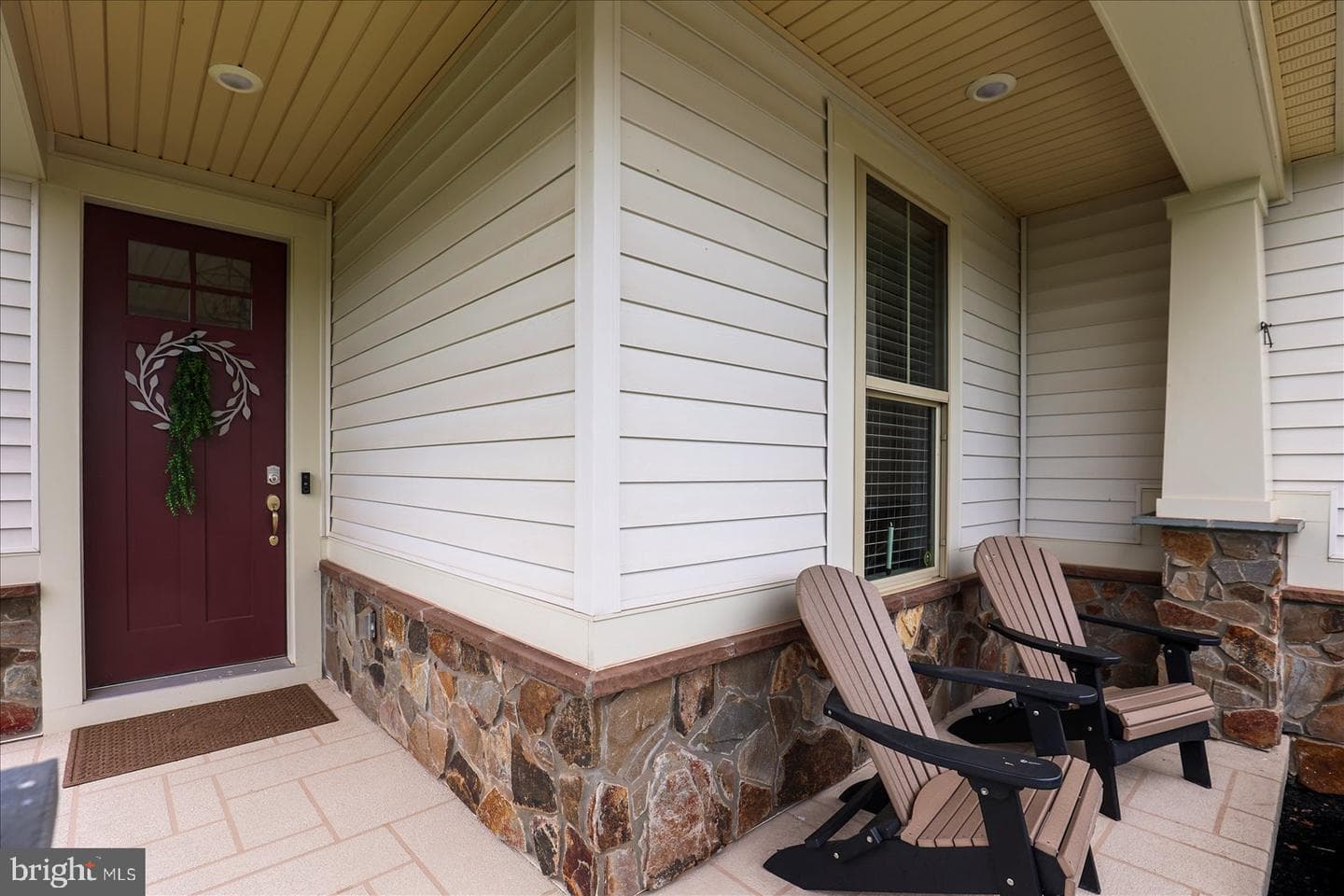 18 Broomsedge Lane photo 3