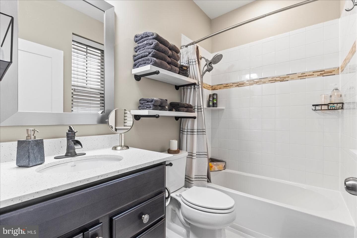 18 Broomsedge Lane photo 37