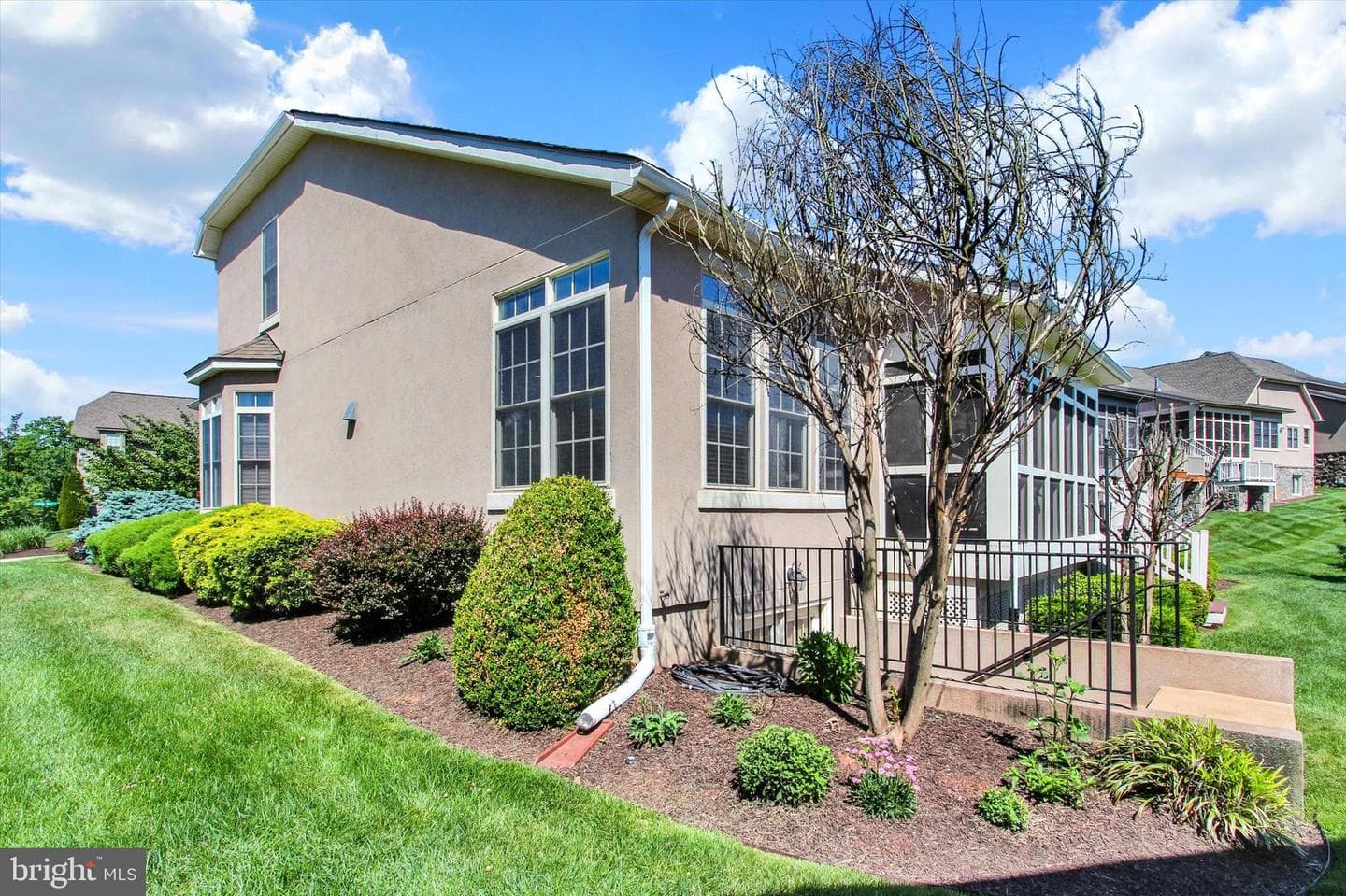 96 Garrison Falls Drive photo 55