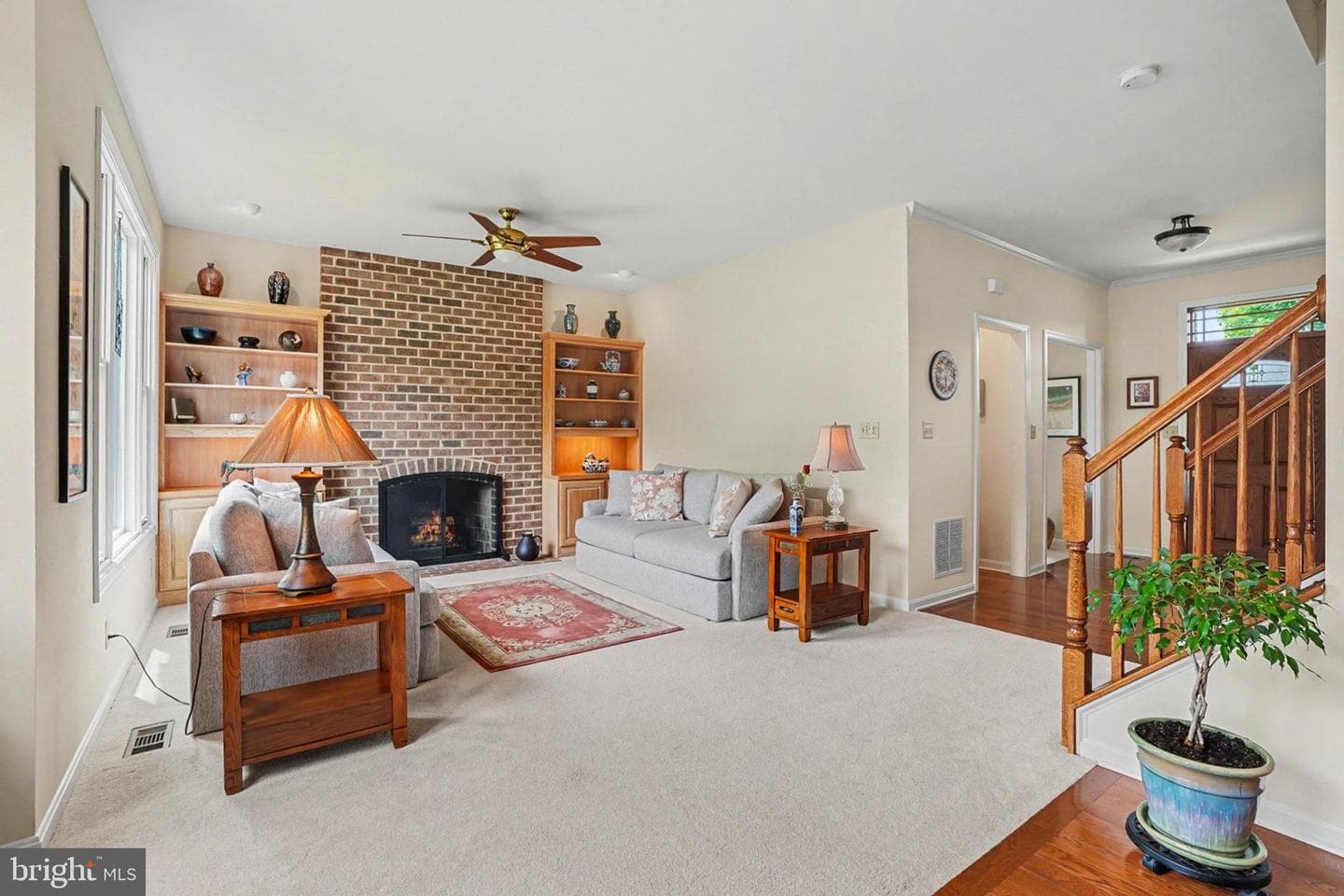 75 Palace Drive photo 3