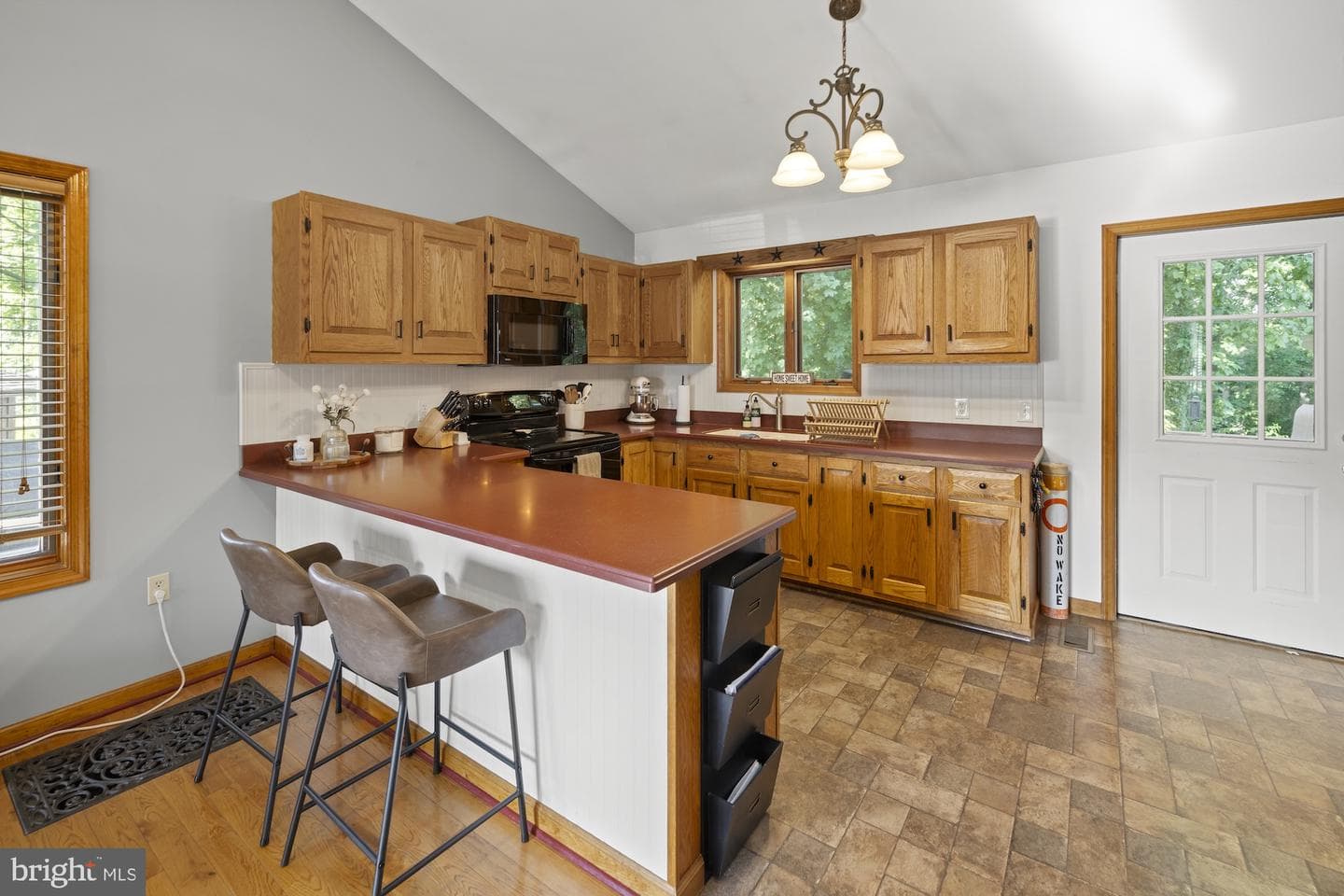 8 Hill Drive photo 14