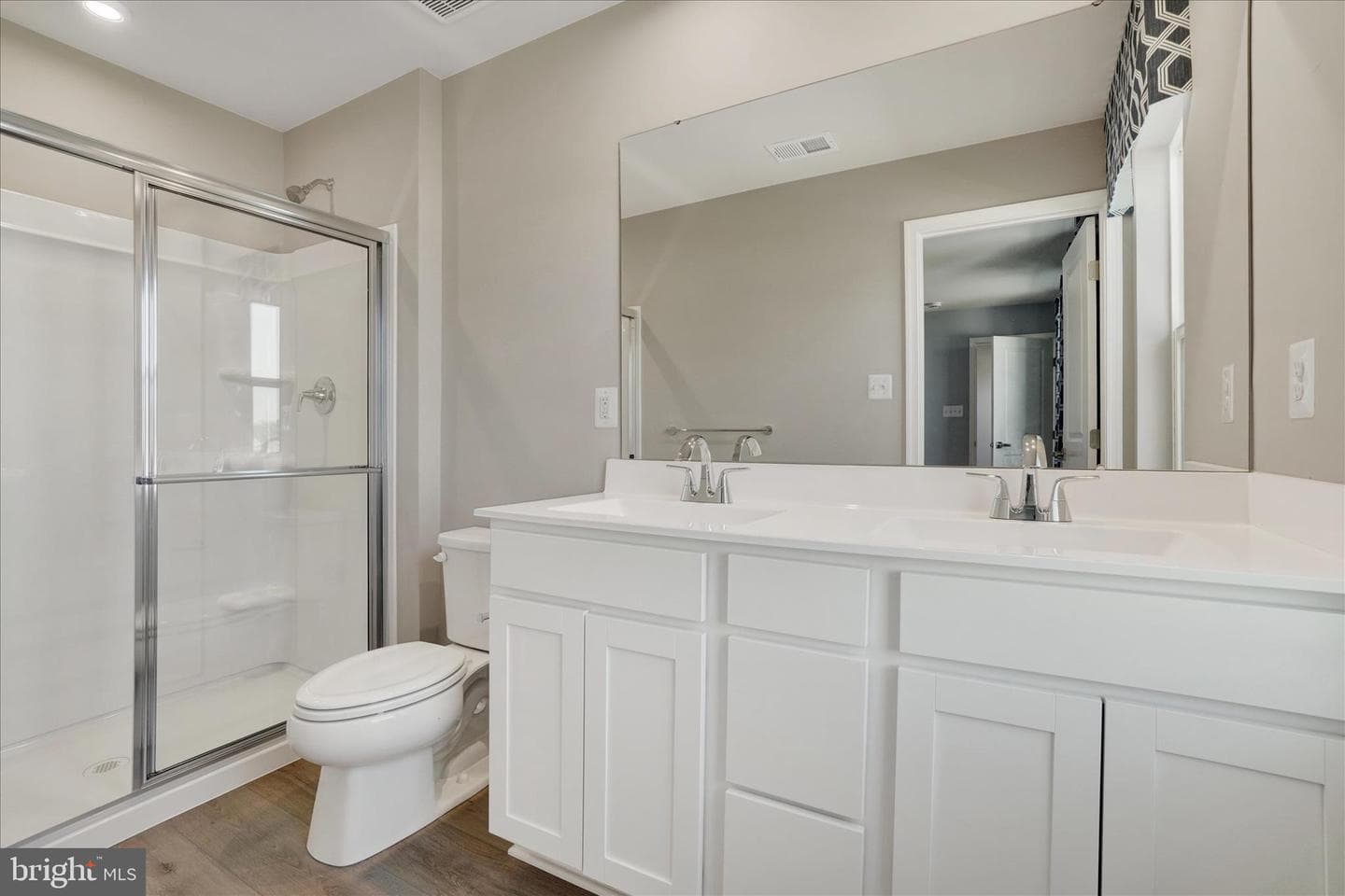 69 Summerfield Drive photo 26