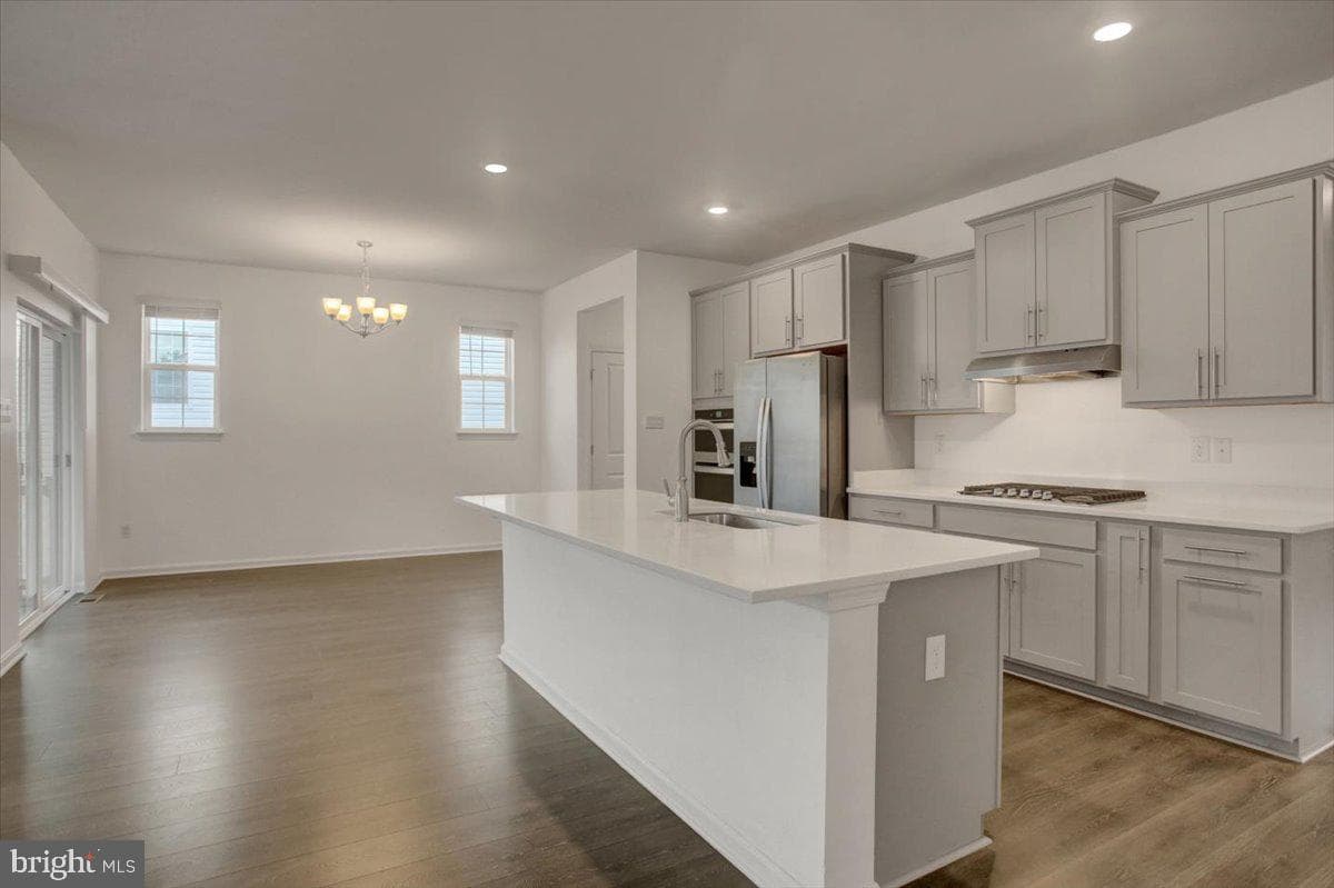 75 Garrison Falls Drive photo 22