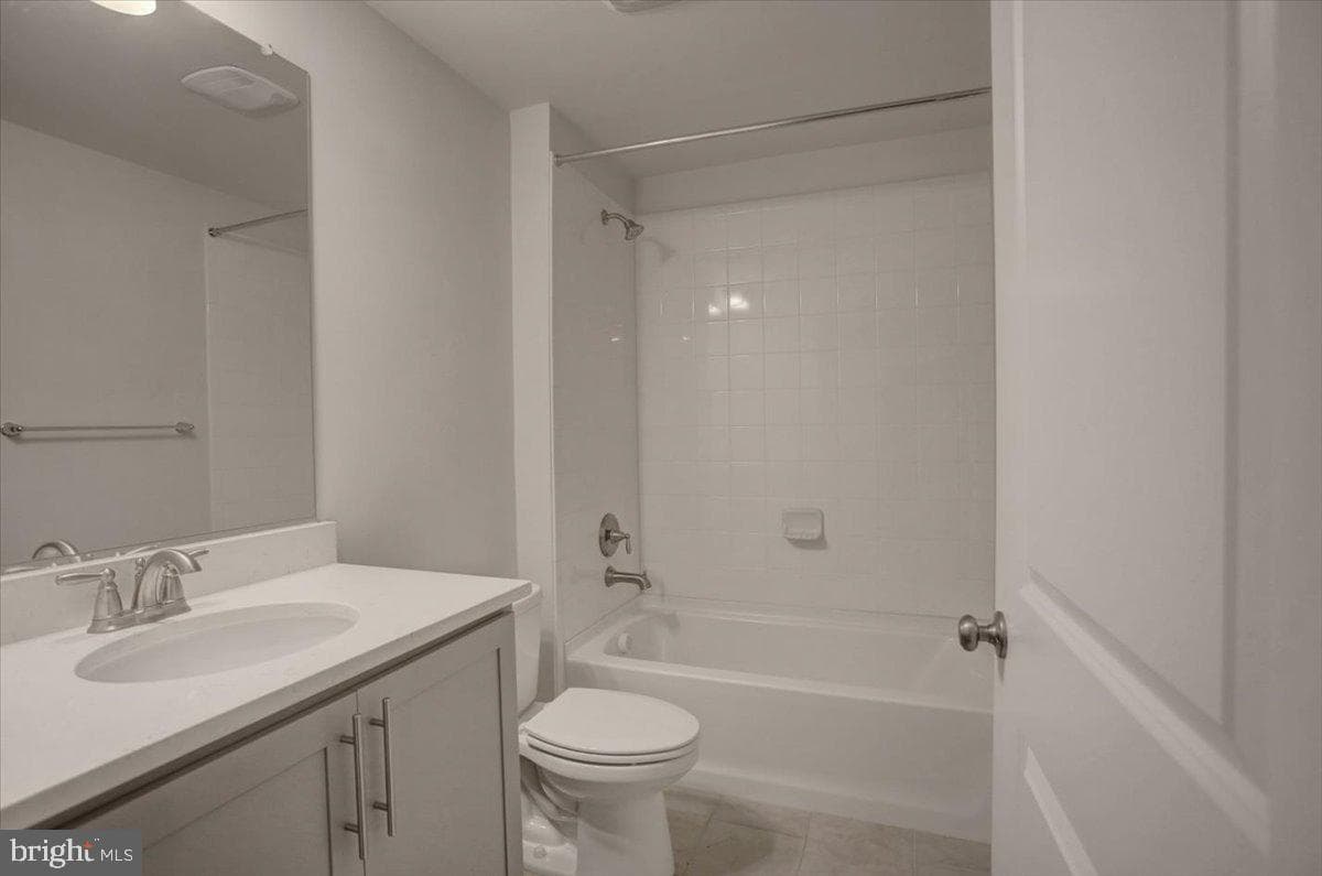 75 Garrison Falls Drive photo 41