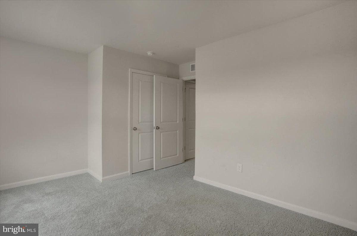 75 Garrison Falls Drive photo 48