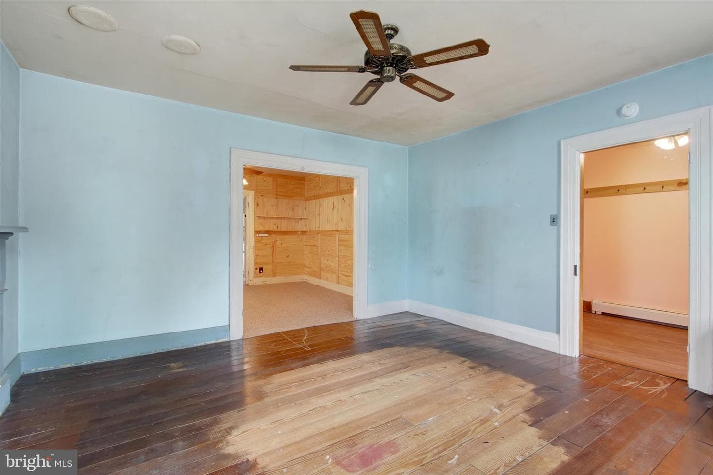 526 W King Street photo 5