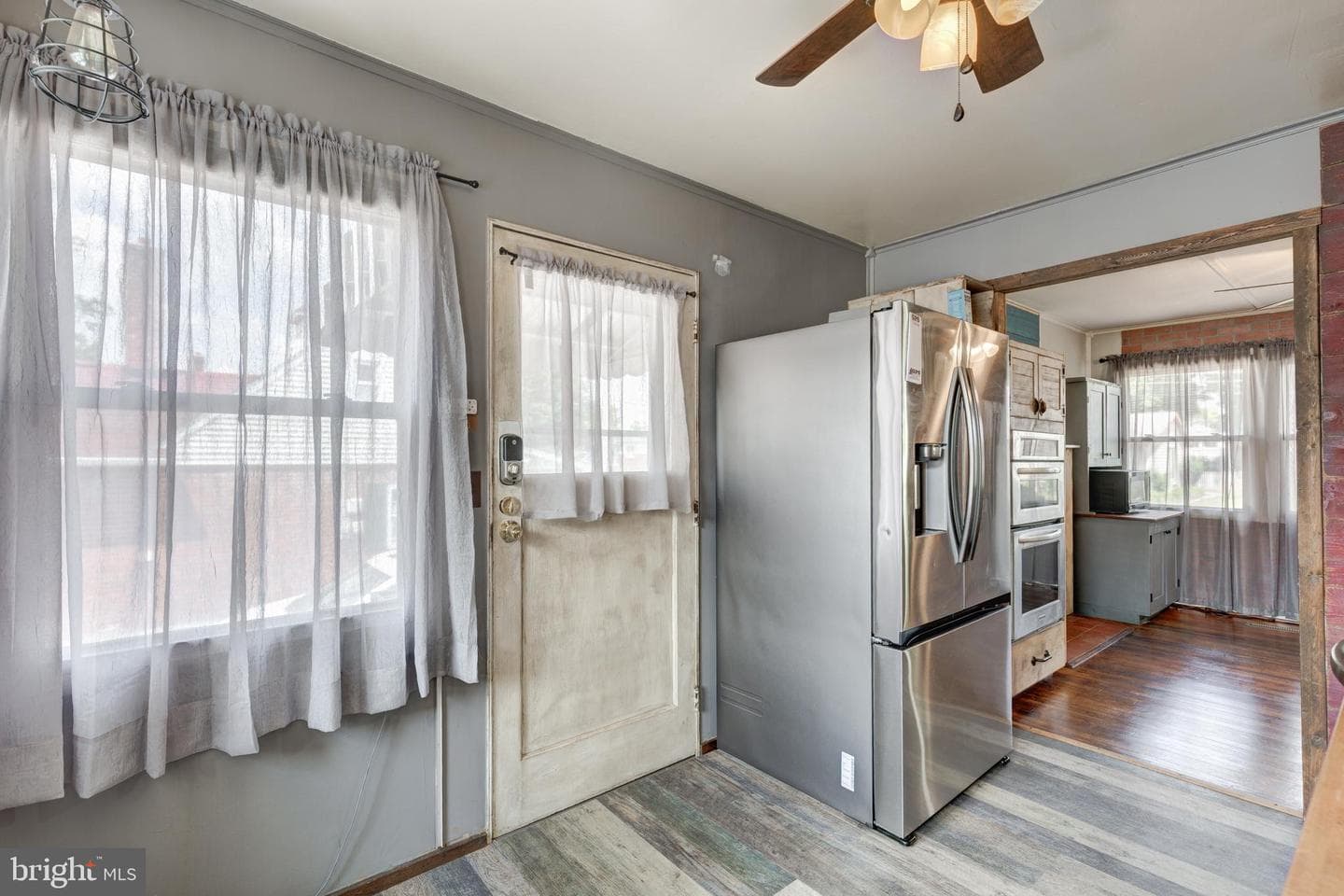 231 E High Street photo 16