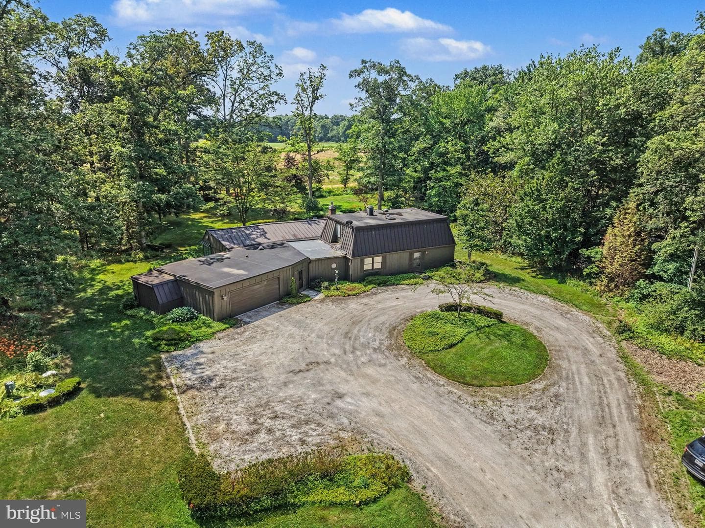 555 Studebaker Lane, New Oxford