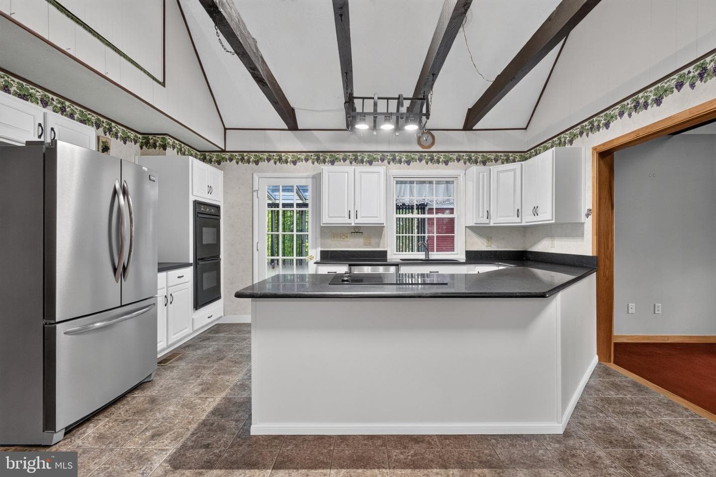 15 Howard Drive photo 14