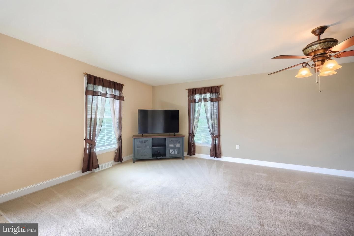 137 Kimberly Lane photo 18