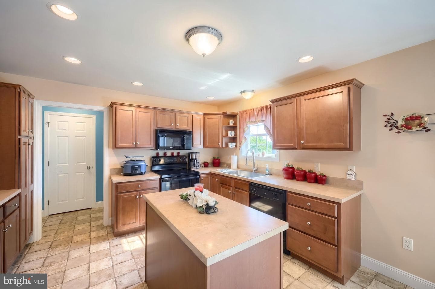 137 Kimberly Lane photo 21