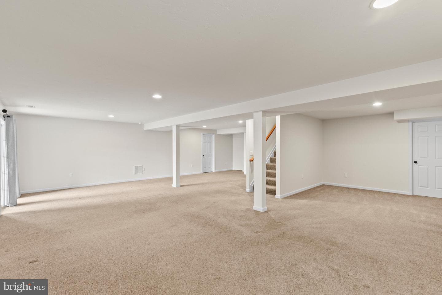 249 Hemlock Drive photo 27
