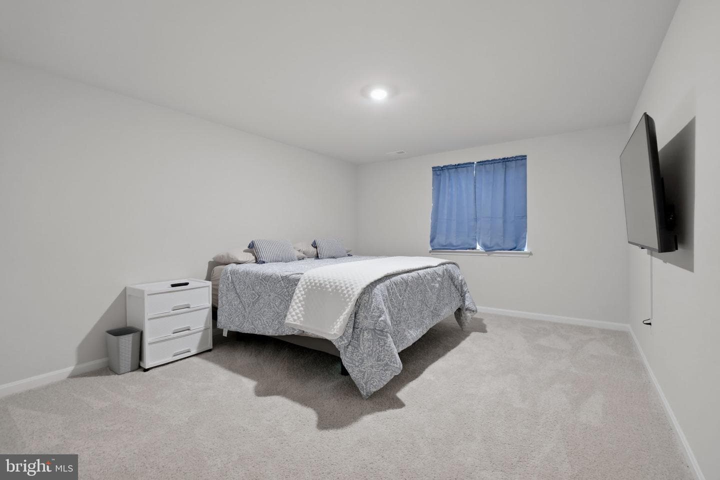 2 Charles Drive photo 76