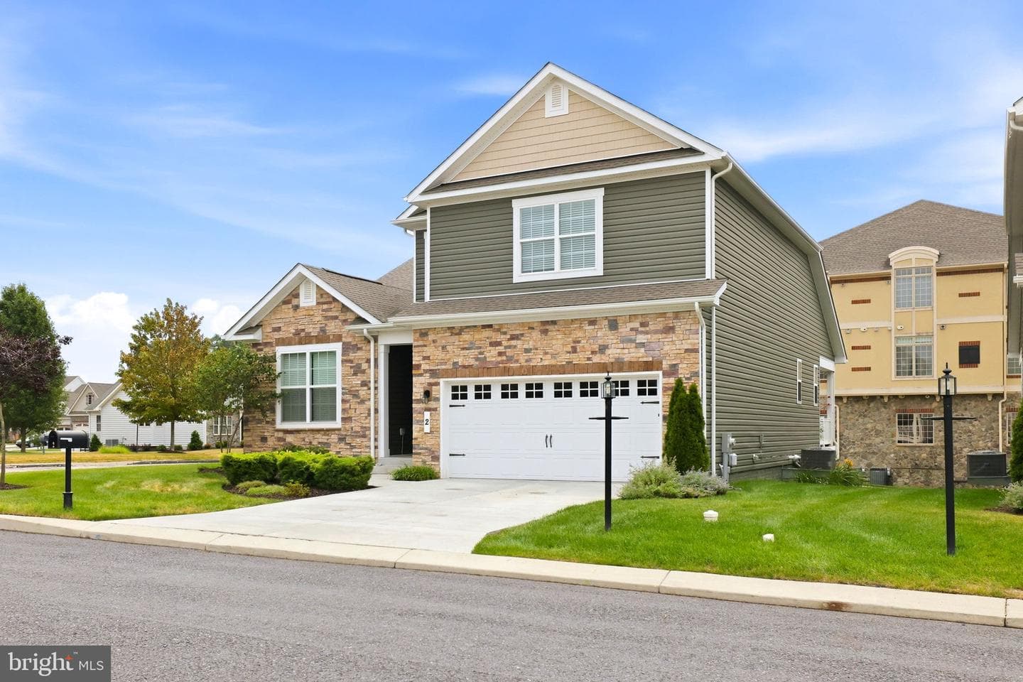 2 Charles Drive photo 8