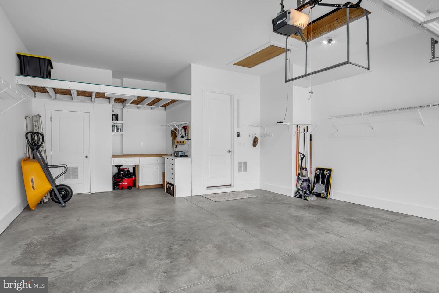 182 Rustic Wood Drive photo 38