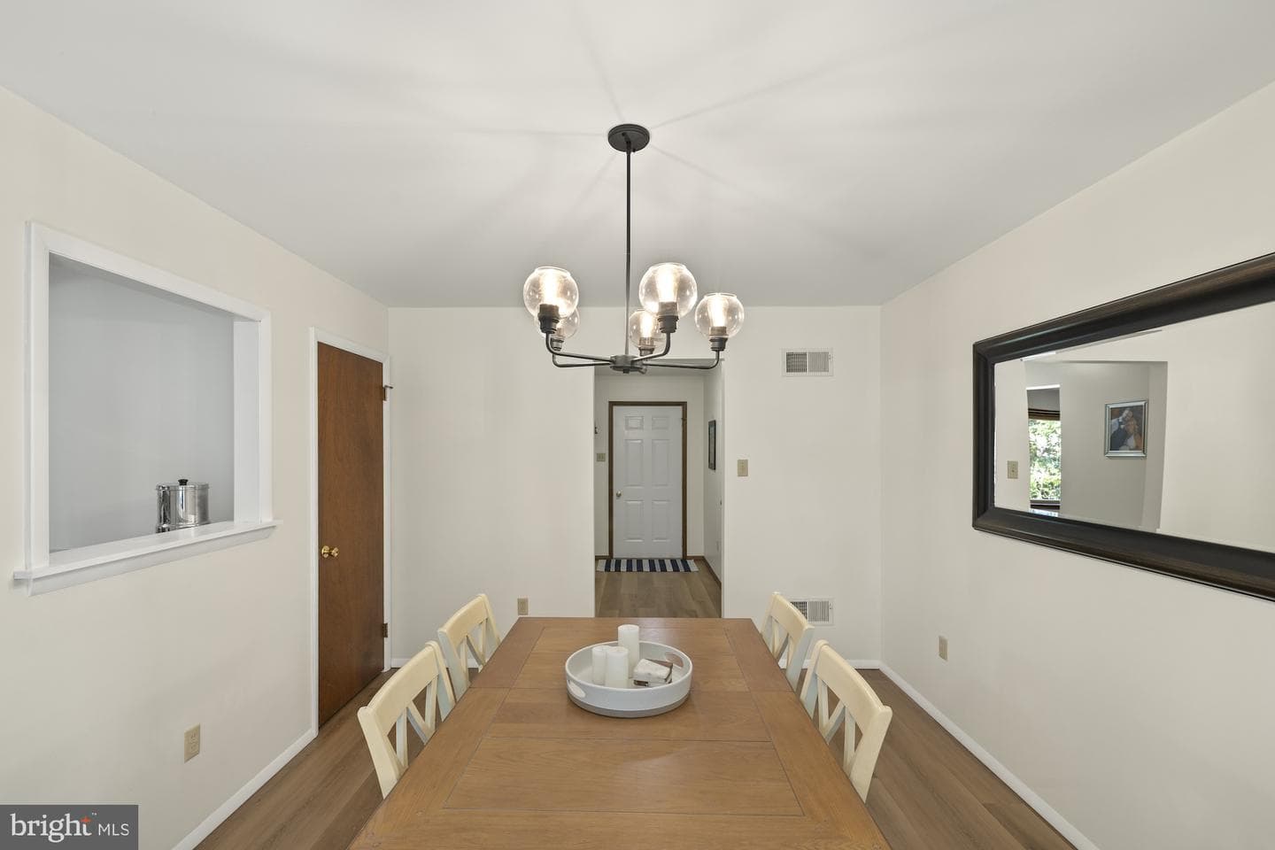 16 Halleck Drive photo 16