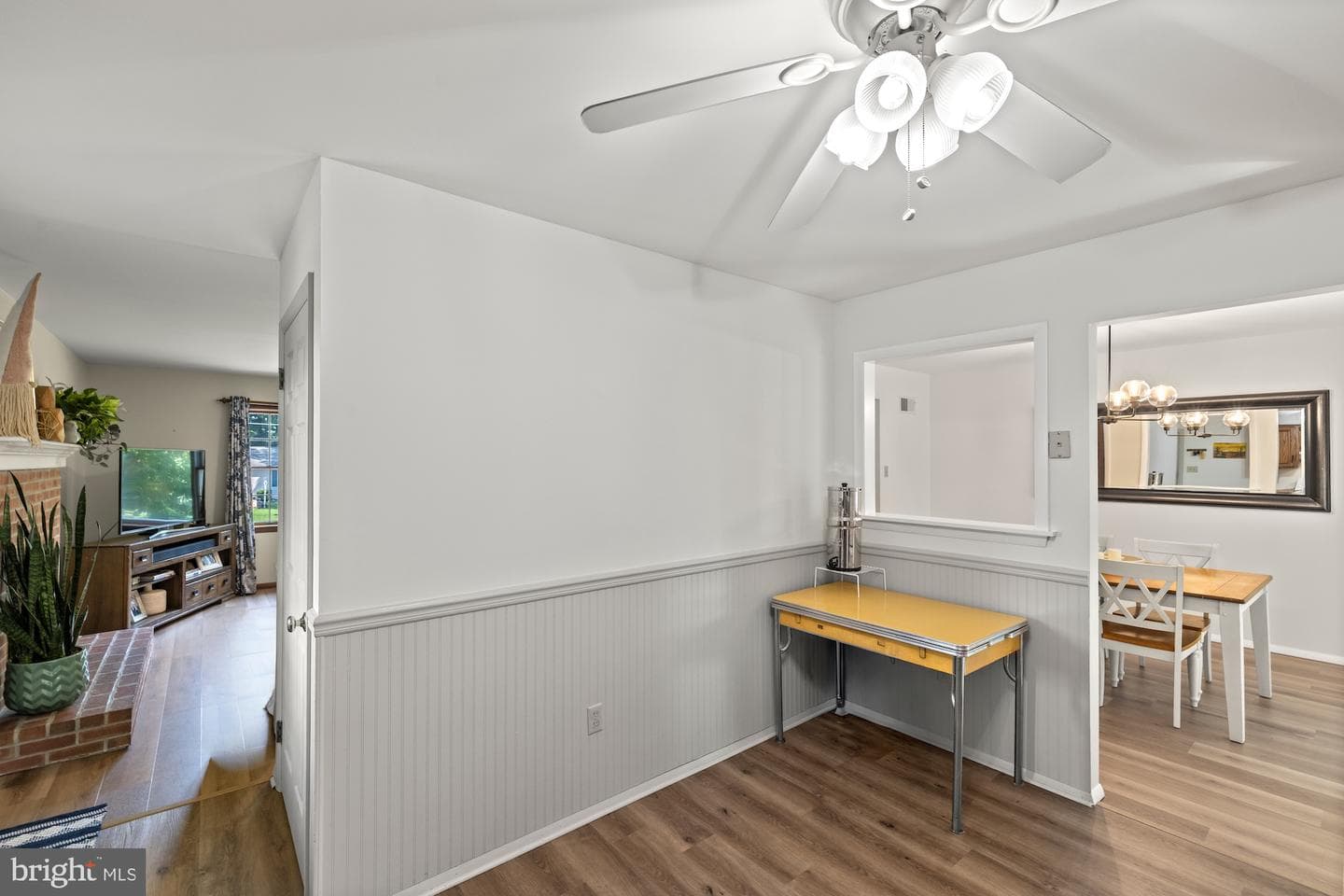 16 Halleck Drive photo 22