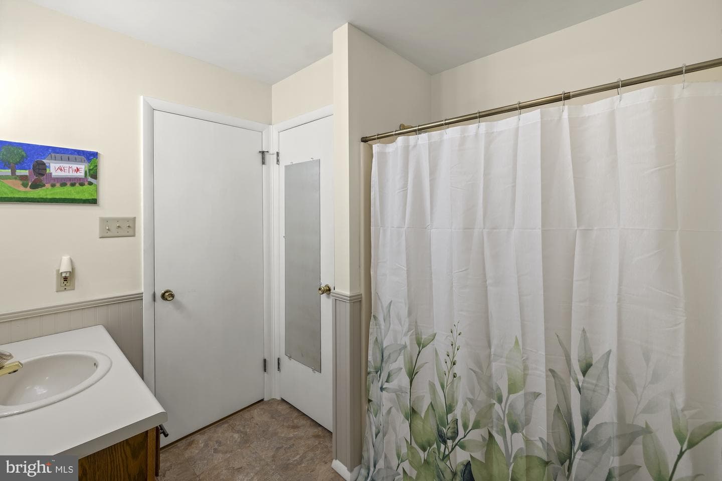 16 Halleck Drive photo 30