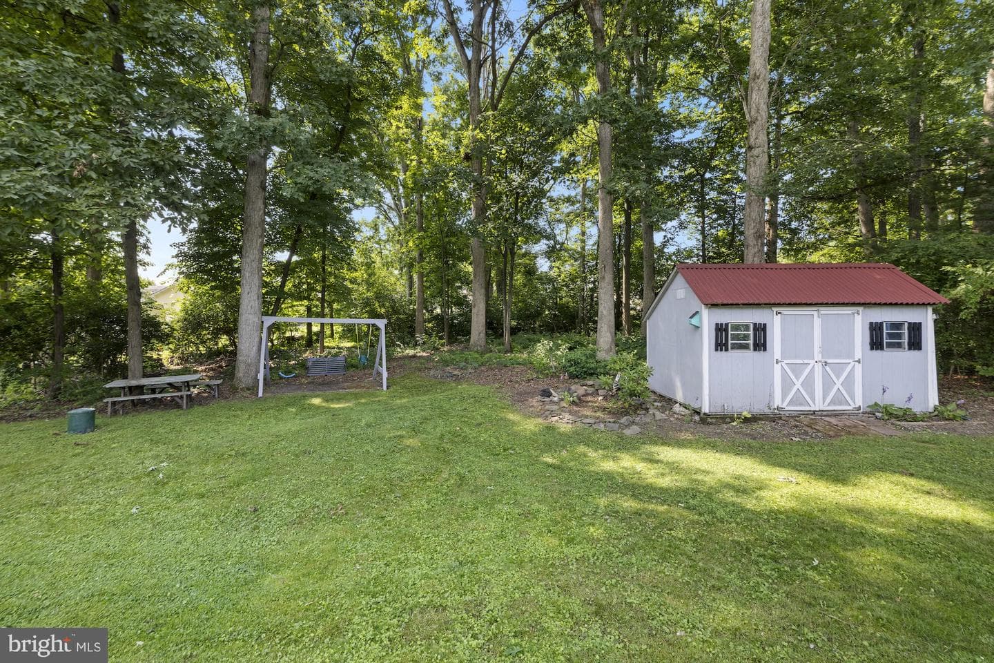 16 Halleck Drive photo 47