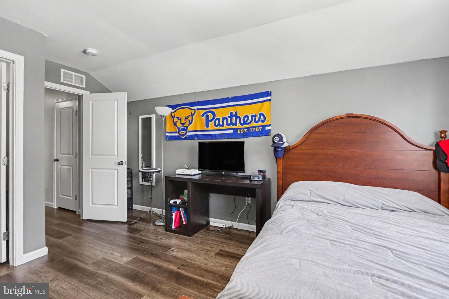 276 Jessica Drive photo 30