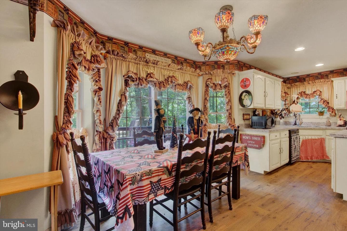 1053 Forest Drive photo 10