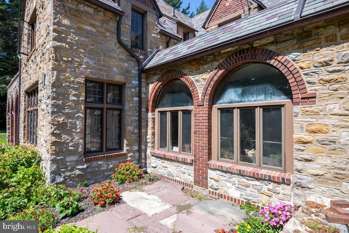 1804 Bernville Road photo 12
