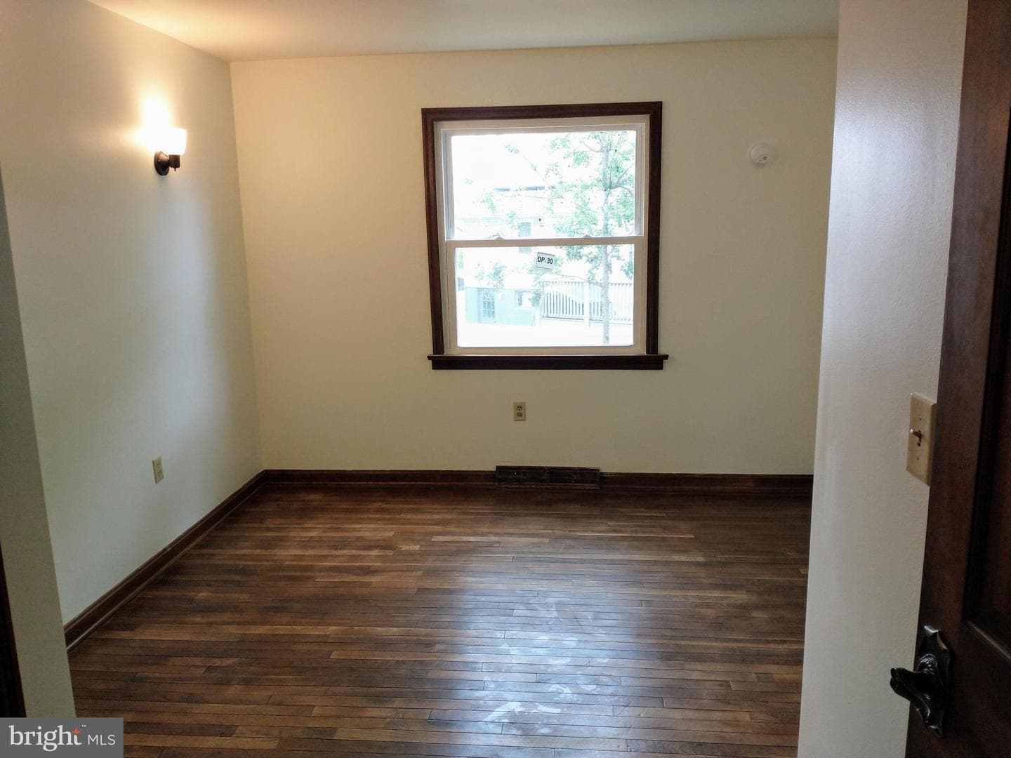 512 Mifflin Boulevard photo 21