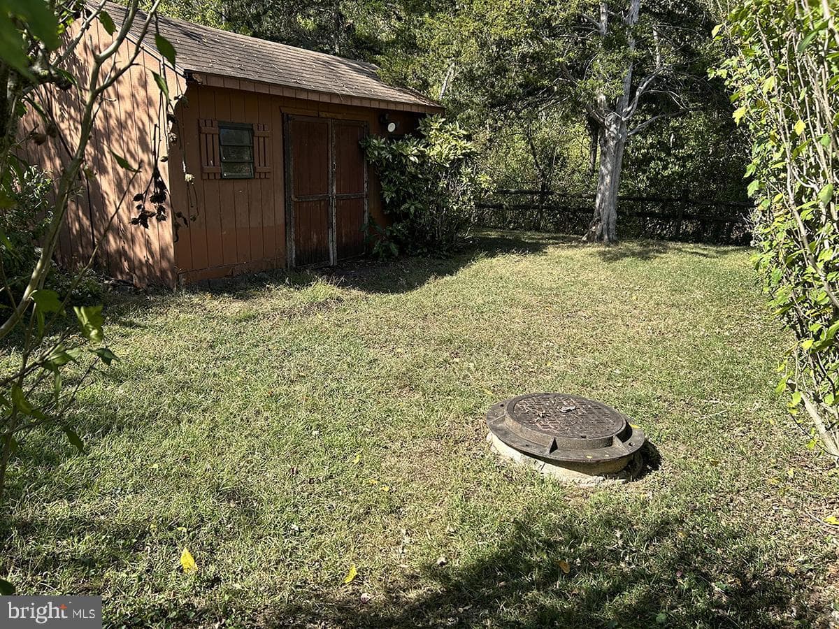 1011 Valley Court photo 20