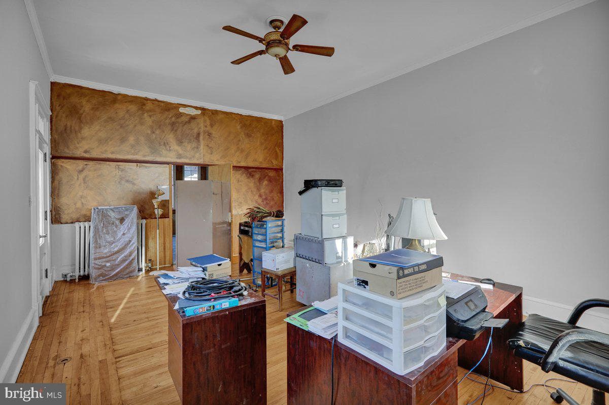 161 W High Street photo 27