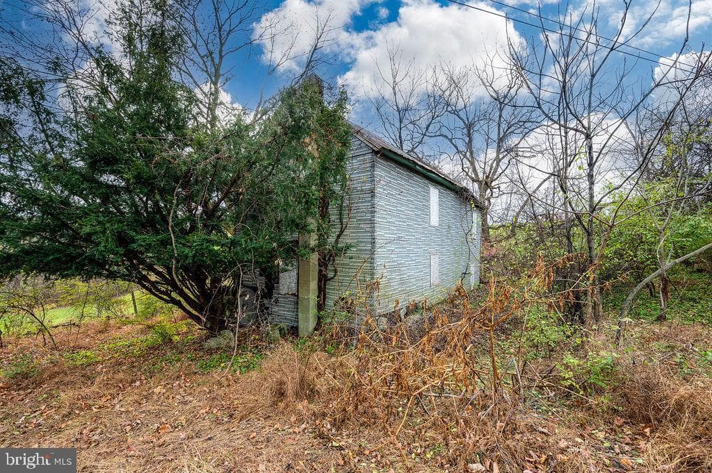 130 Troxel Road photo 76