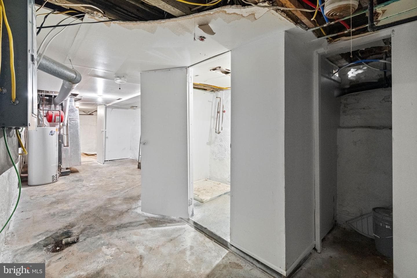 910 Pike Street photo 44