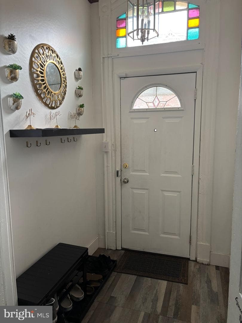 439 Buttonwood Street photo 2