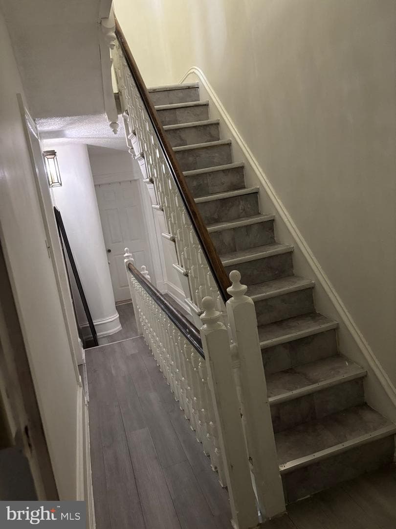 439 Buttonwood Street photo 25