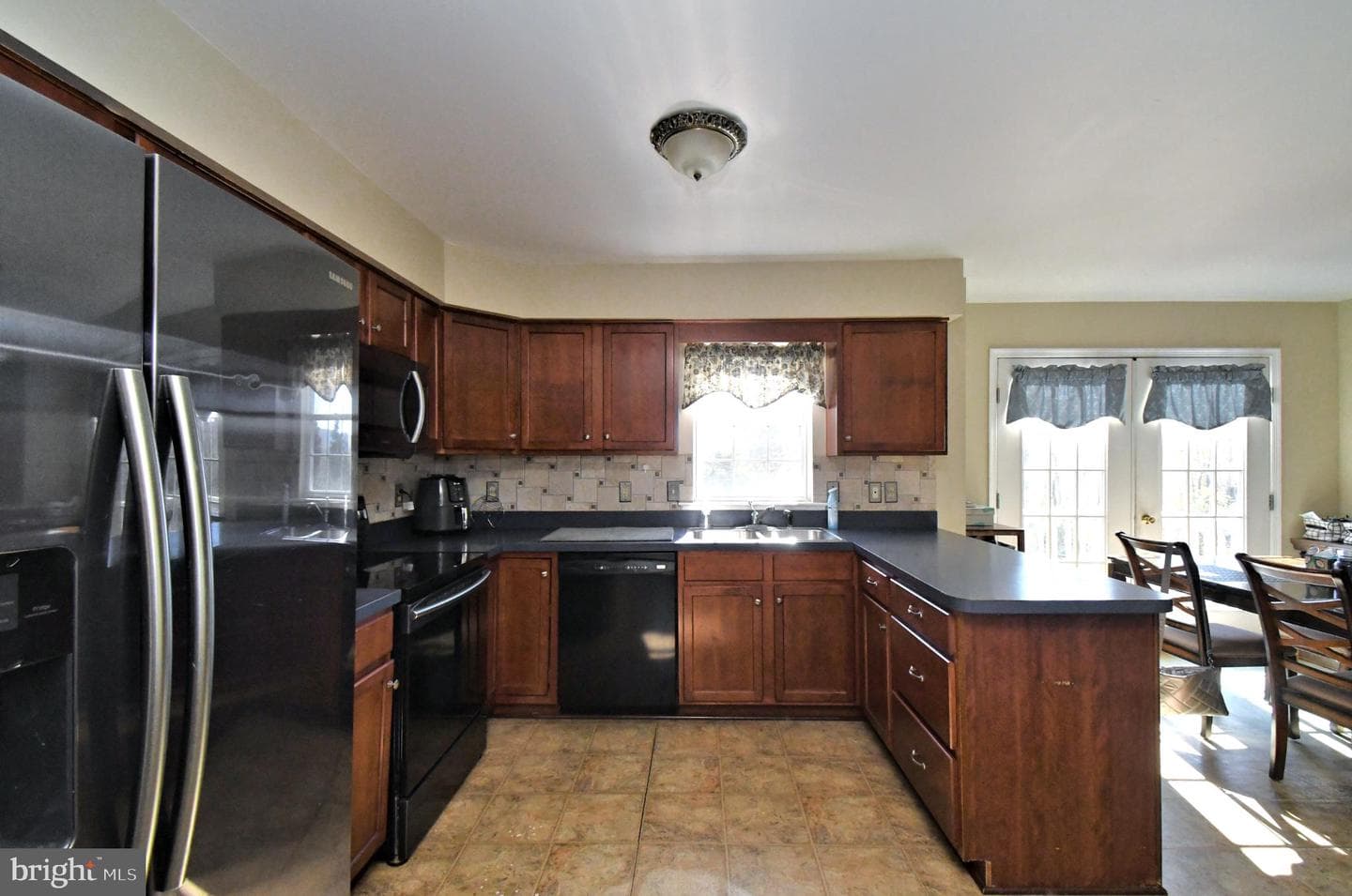 306 Kingston Drive photo 8