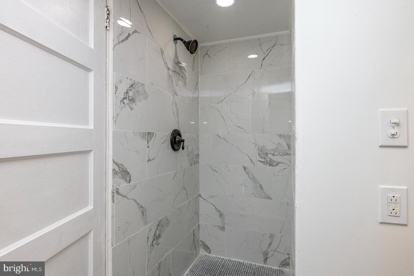 202 Water Street photo 14
