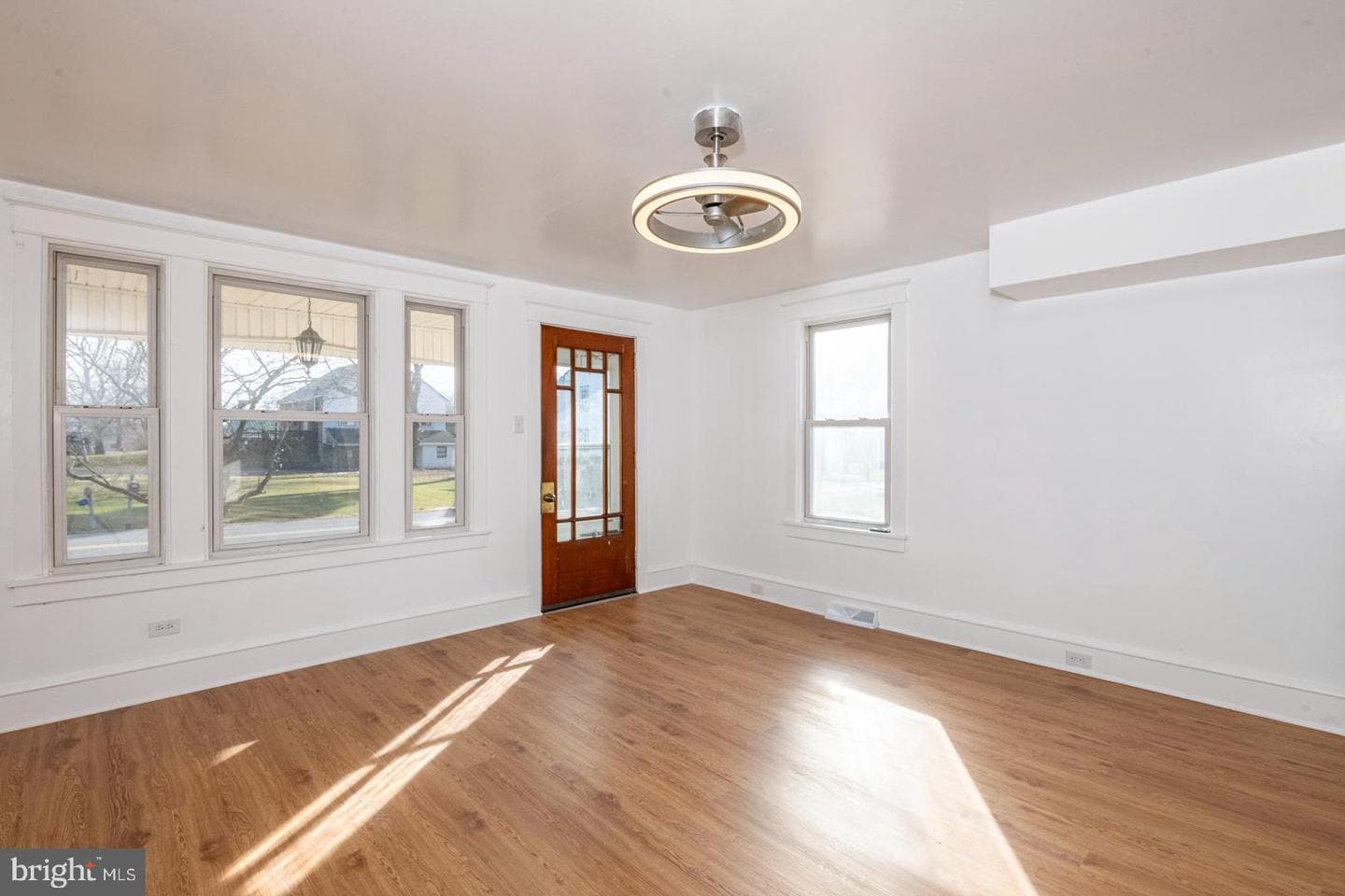 202 Water Street photo 5