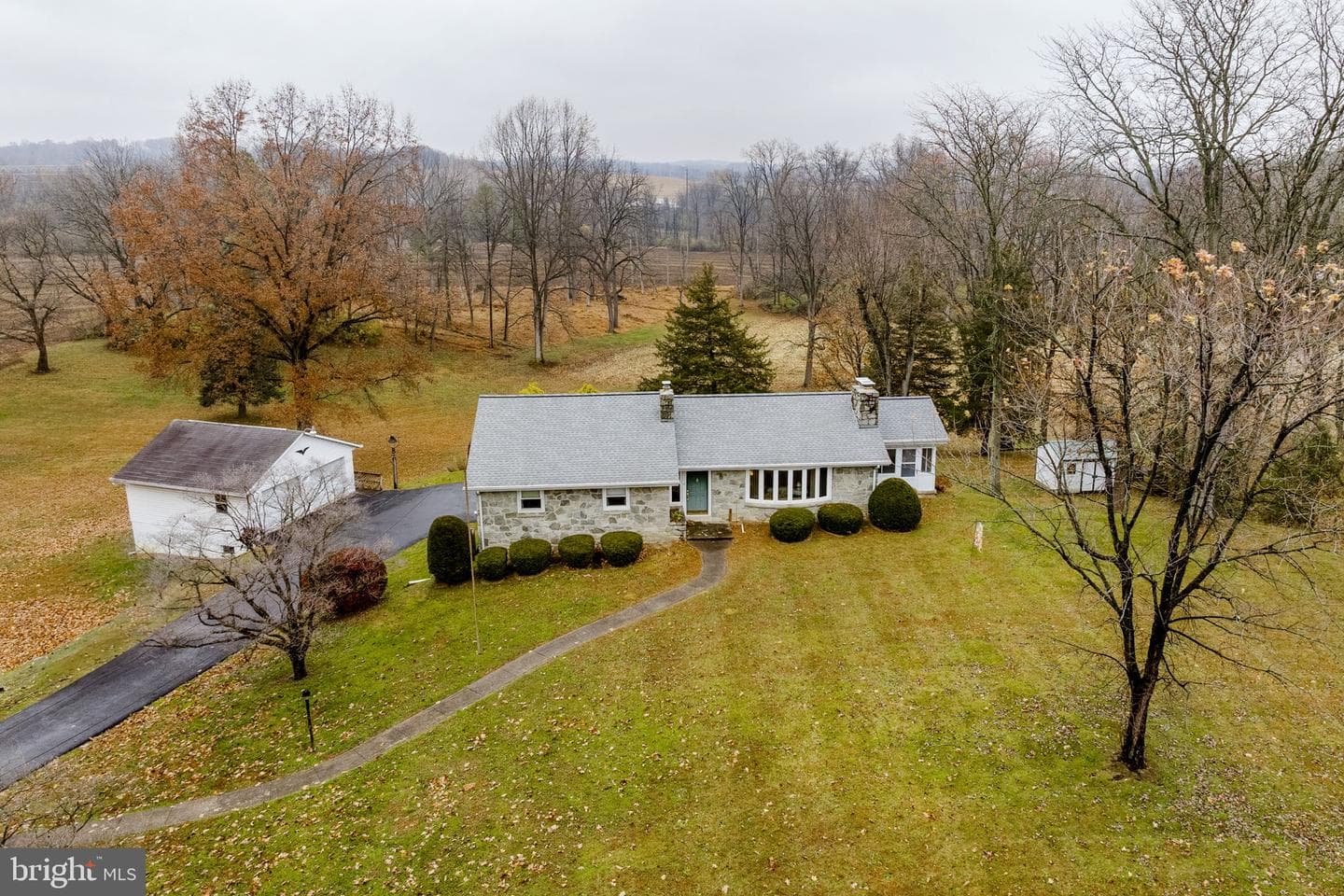 555 Lincoln Drive