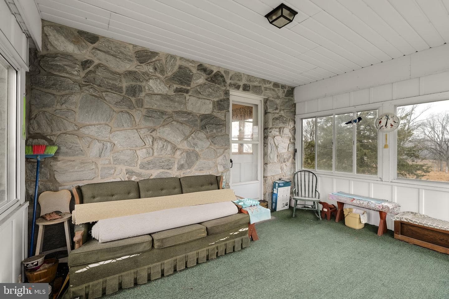 555 Lincoln Drive photo 31