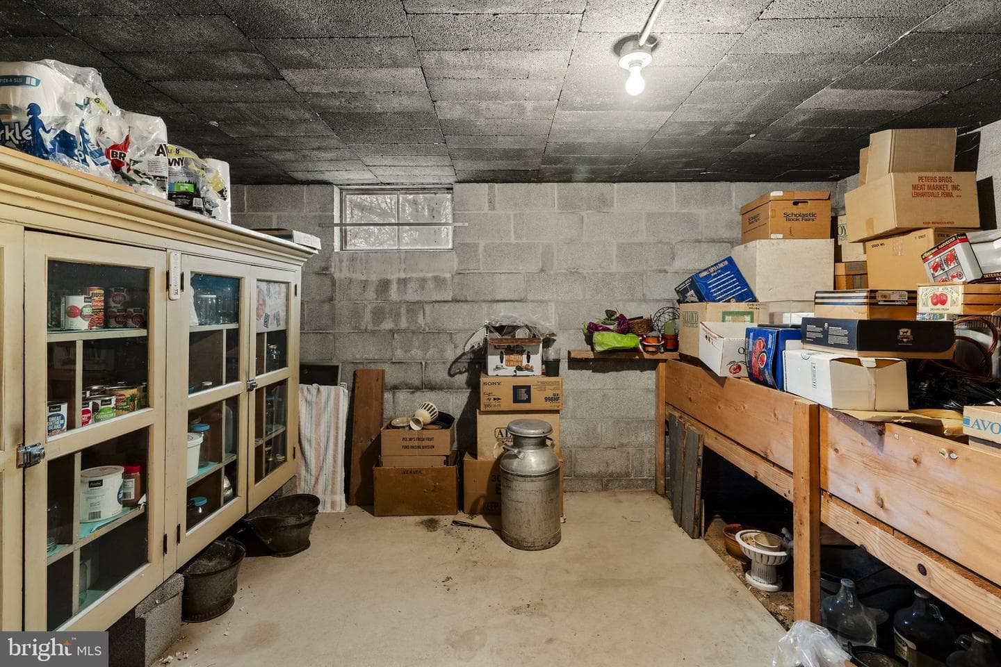 555 Lincoln Drive photo 45