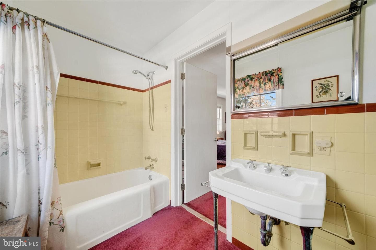 1318 Reading Boulevard photo 21