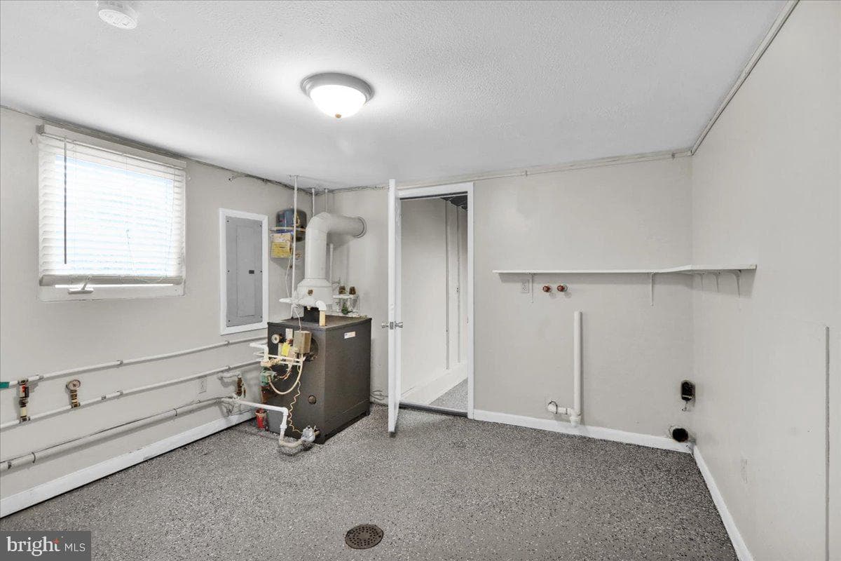 204 High Blvd photo 36