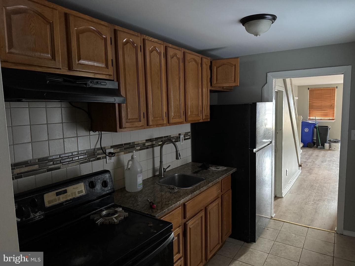 237 Maple Street photo 2